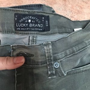 Lucky Brand Camo skinny jeans
